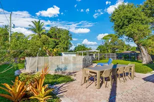 38 Miami Gardens Rd, West Park, FL 33023 - Photo 28
