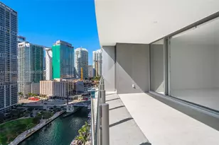 300 Biscayne Blvd Way, Miami, FL 33131 - Photo 6