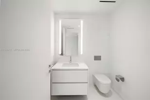 300 Biscayne Blvd Way, Miami, FL 33131 - Photo 24