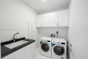 300 Biscayne Blvd Way, Miami, FL 33131 - Photo 32