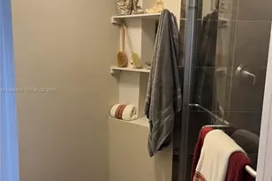 10401 W Broward Blvd, Plantation, FL 33324 - Photo 8