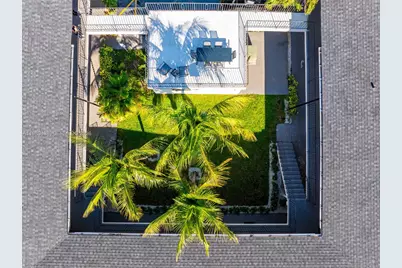 1310 W 29th St #31, Hialeah, FL 33012 - Photo 8