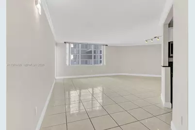 2750 NE 183rd St #806, Aventura, FL 33160 - Photo 10