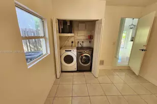 11806 SW 102nd St, Miami, FL 33186 - Photo 18