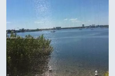 3000 Marcos Dr #P304, Aventura, FL 33160 - Photo 4