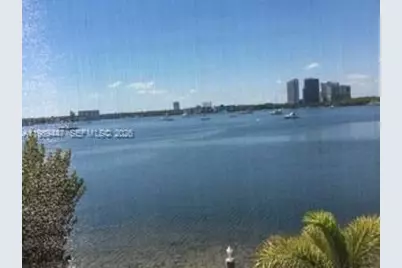 3000 Marcos Dr #P304, Aventura, FL 33160 - Photo 6