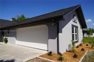 563 Presque Isle Dr, Port Charlotte, FL 33954 - Photo 2