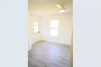 563 Presque Isle Dr, Port Charlotte, FL 33954 - Photo 18