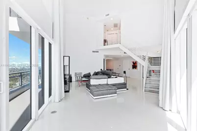60 SW 13th St #3800, Miami, FL 33130 - Photo 4