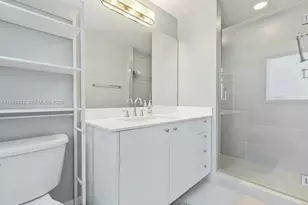 60 SW 13th St, Miami, FL 33130 - Photo 18