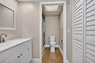 12500 SW 5th Ct, Pembroke Pines, FL 33027 - Photo 16