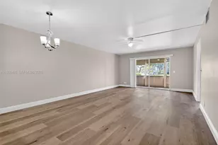 12500 SW 5th Ct, Pembroke Pines, FL 33027 - Photo 6