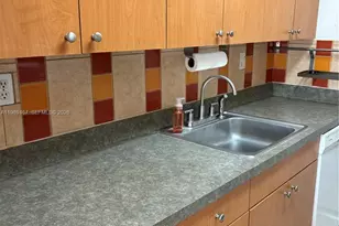 10900 SW 104th St, Miami, FL 33176 - Photo 28