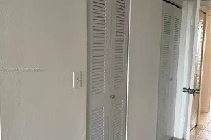 10900 SW 104th St, Miami, FL 33176 - Photo 24