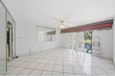 6010 S Falls Cir Dr #323, Lauderhill, FL 33319 - Photo 16