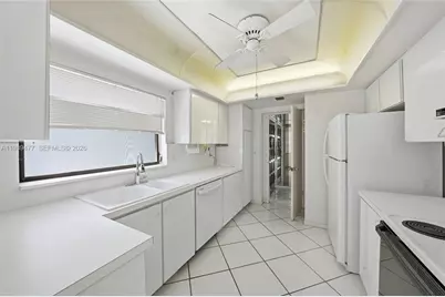 6010 S Falls Cir Dr #323, Lauderhill, FL 33319 - Photo 10
