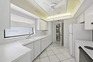 6010 S Falls Cir Dr, Lauderhill, FL 33319 - Photo 10