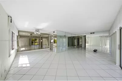 6010 S Falls Cir Dr #323, Lauderhill, FL 33319 - Photo 12