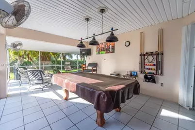 2570 SE 7th Pl, Homestead, FL 33033 - Photo 34