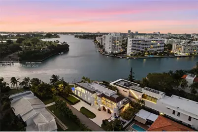 919 92nd St, Surfside, FL 33154 - Photo 68