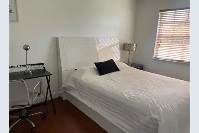 9321 NW 14th St, Pembroke Pines, FL 33024 - Photo 8