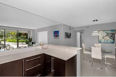 1500 Bay Rd #128S, Miami Beach, FL 33139 - Photo 2