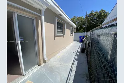 3300-3302 SW 10th St, Miami, FL 33135 - Photo 16