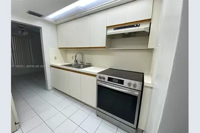 3300-3302 SW 10th St, Miami, FL 33135 - Photo 6