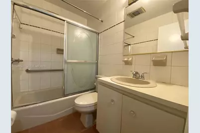3300-3302 SW 10th St, Miami, FL 33135 - Photo 10