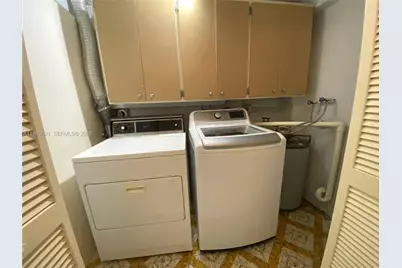 3300-3302 SW 10th St, Miami, FL 33135 - Photo 14