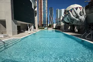 20 NE 11th St, Miami, FL 33132 - Photo 1