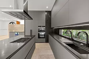 5975 SW 62nd St, South Miami, FL 33143 - Photo 8