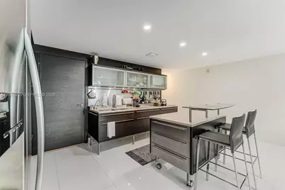 6000 Collins Ave #112, Miami Beach, FL 33140 - Photo 12