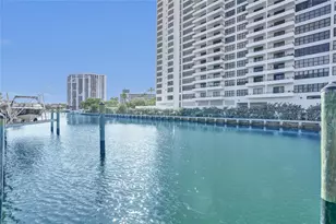 2619 S Parkview Dr, Hallandale Beach, FL 33009 - Photo 20
