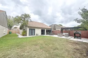 9635 SW 74th St, Miami, FL 33173 - Photo 42