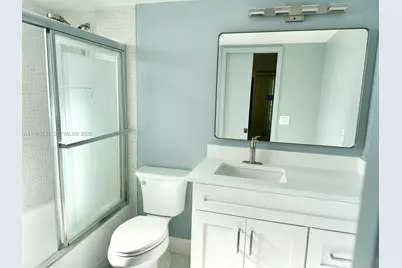 4098 Yarmouth  E #4098, Boca Raton, FL 33434 - Photo 8
