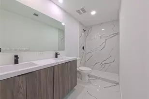 1374 NW 1st St, Florida City, FL 33034 - Photo 24