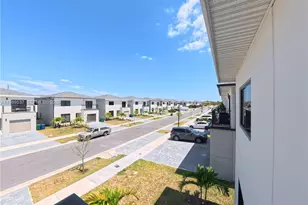 1374 NW 1st St, Florida City, FL 33034 - Photo 16