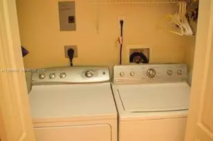 7048 SW 83rd Ct, Miami, FL 33143 - Photo 24