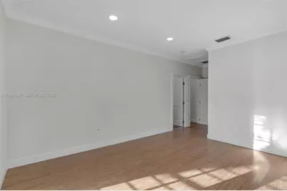 7048 SW 83rd Ct, Miami, FL 33143 - Photo 20