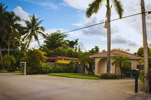 7048 SW 83rd Ct, Miami, FL 33143 - Photo 2