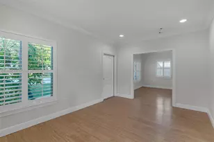 7048 SW 83rd Ct, Miami, FL 33143 - Photo 6