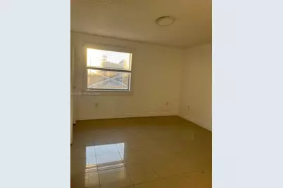 1362 NW 24th Ave #1362, Miami, FL 33125 - Photo 10