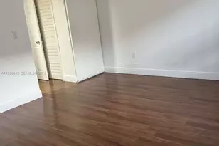 1362 NW 24th Ave, Miami, FL 33125 - Photo 8