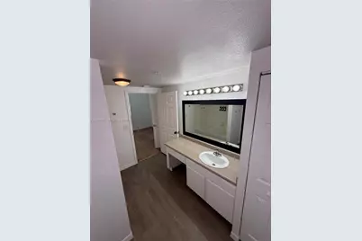 11650 SW 2nd St #16102, Pembroke Pines, FL 33025 - Photo 32
