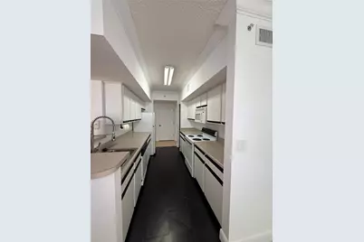 11650 SW 2nd St #16102, Pembroke Pines, FL 33025 - Photo 16