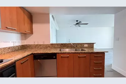 9055 SW 73rd Ct #1201, Miami, FL 33156 - Photo 4