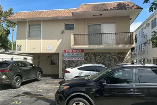 2079 NE 167th St, North Miami Beach, FL 33162 - Photo 1