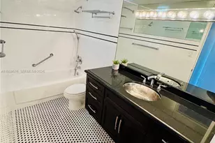 3301 NE 5th Ave, Miami, FL 33137 - Photo 18