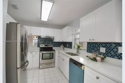 4801 Grapevine Way #4801, Davie, FL 33331 - Photo 10